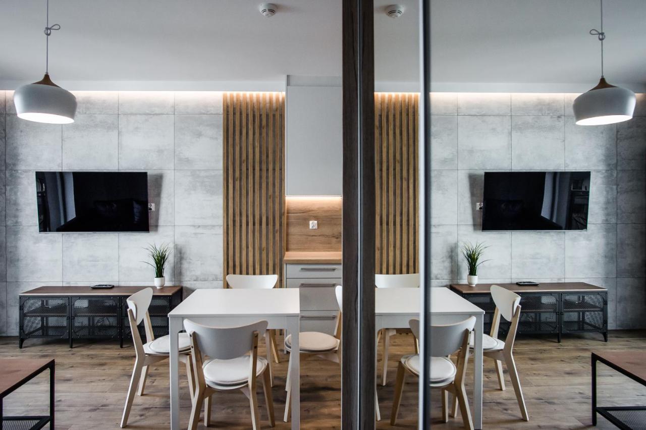 Shipyard Gdansk Apartment - Free Private Parking エクステリア 写真