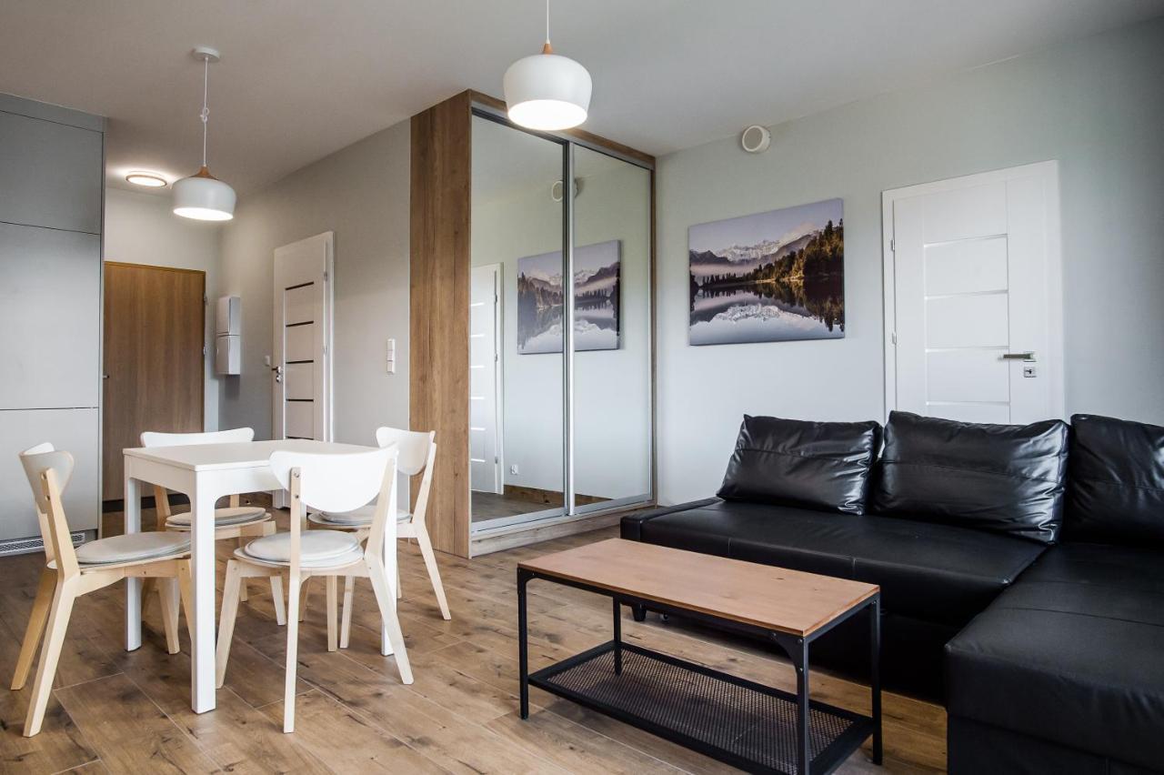 Shipyard Gdansk Apartment - Free Private Parking エクステリア 写真