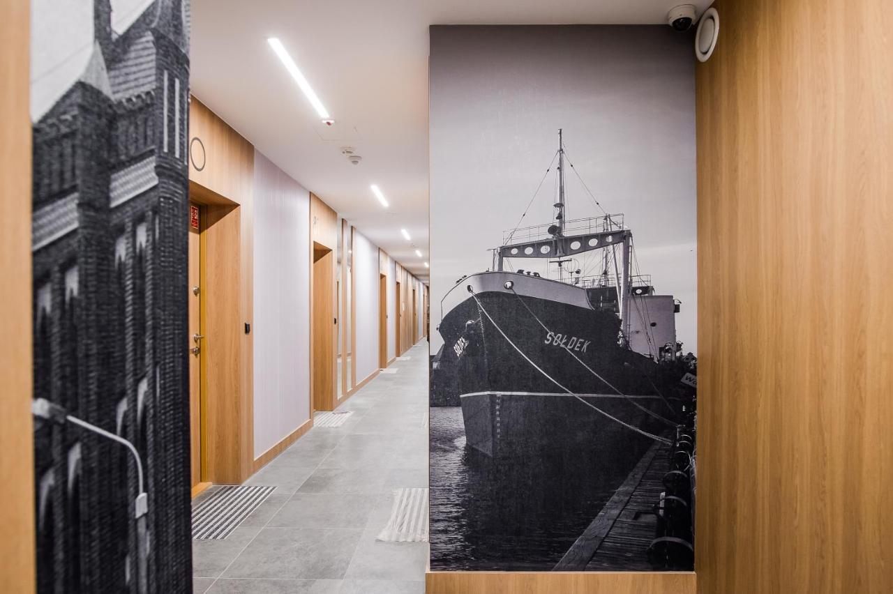 Shipyard Gdansk Apartment - Free Private Parking エクステリア 写真