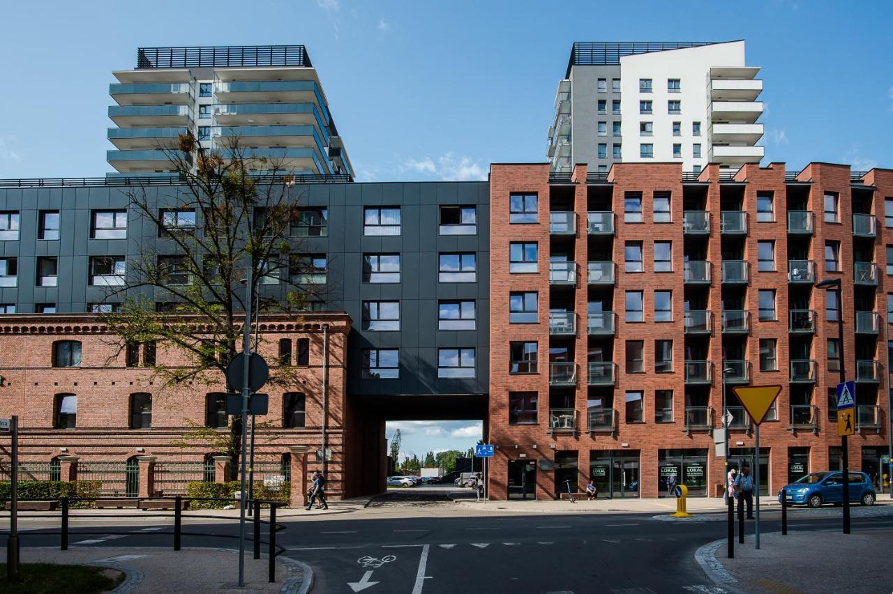 Shipyard Gdansk Apartment - Free Private Parking エクステリア 写真